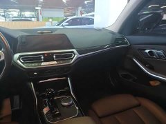 BMW 3 Series 320Li M Sport Package - ფოტო 16