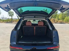 Audi Q7 55 TFSI quattro S line Sport - ფოტო 11