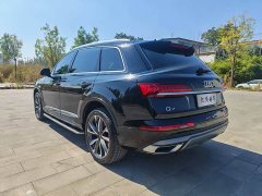 Audi Q7 55 TFSI quattro S line Sport - ფოტო 14