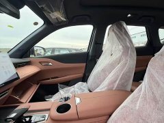 Changan UNI-Z 1.5T Low-power version - ფოტო 15