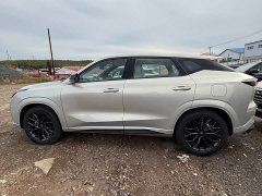 Changan UNI-Z 1.5T Low-power version - ფოტო 3
