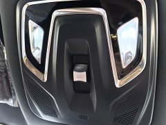 Changan UNI-Z 1.5T Low-power version - ფოტო 16