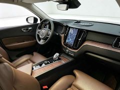 Volvo XC60 B5 AWD Smart Luxury Edition - ფოტო 3