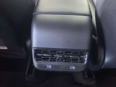 Tesla Model Y Long Range All-Wheel Drive - ფოტო 10