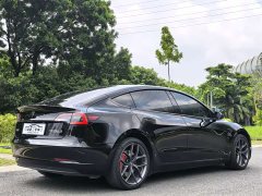 Tesla Model 3 2022 Performance All-Wheel Drive - ფოტო 11