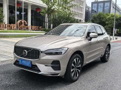 Volvo XC60 B5 AWD Smart Luxury Edition - ფოტო 1