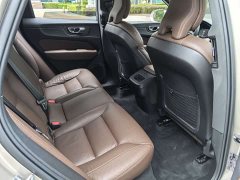 Volvo XC60 B5 AWD Smart Luxury Edition - ფოტო 14