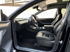 Tesla Model Y Long Range All-Wheel Drive - ფოტო 5