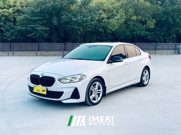 BMW 1 Series 120i M Sport Night Edition - ავტომობილი ჩინეთიდან
