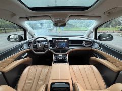 Denza D9 2022 DM-i 970 AWD Flagship - ფოტო 15