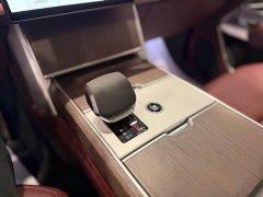 Land Rover Range Rover 3.0 L6 400PS Genesis Extended Wheelbase - ფოტო 12