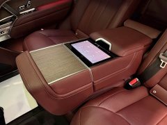Land Rover Range Rover 3.0 L6 400PS Genesis Extended Wheelbase - ფოტო 19