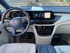 Buick GL8 Avenir Four-Seat Premium Edition - ფოტო 9