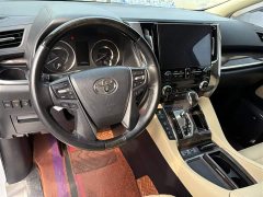 Toyota Alphard 2020 Twin-Engine 2.5L Premium Edition - ფოტო 4