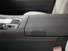 Toyota Alphard Hybrid 2.5L Premium Edition - ფოტო 14