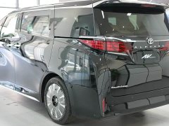 Toyota Alphard Hybrid 2.5L Premium Edition - ფოტო 3