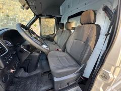 JMC Teshun Terios 2.8T Space King Taurus Long-wheelbase Mid-high Roof Rear Single Tire 3-seat Diesel Euro VI JX493 - ფოტო 10