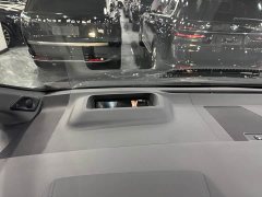 Toyota Alphard Hybrid 2.5L Premium Edition - ფოტო 13