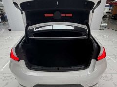BMW 3 Series 320Li M Sport Package - ფოტო 11