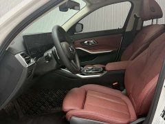 BMW 3 Series 320Li M Sport Package - ფოტო 18