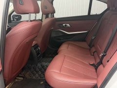BMW 3 Series 320Li M Sport Package - ფოტო 19