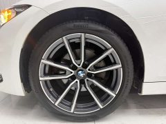 BMW 3 Series 320Li M Sport Package - ფოტო 20