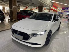 Mazda3 Axela 2022 2.0L Automatic Elegant Black Obsidian Edition - ფოტო 1