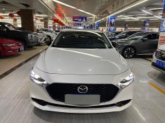 Mazda3 Axela 2022 2.0L Automatic Elegant Black Obsidian Edition - ფოტო 2