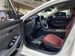 Mazda3 Axela 2022 2.0L Automatic Elegant Black Obsidian Edition - ფოტო 7