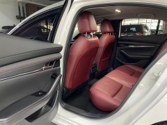 Mazda3 Axela 2022 2.0L Automatic Elegant Black Obsidian Edition - ფოტო 8