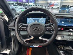 Hyundai Elantra 2022 1.5L CVT Luxury - ფოტო 10