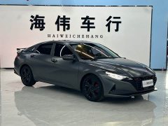 Hyundai Elantra 2022 1.5L CVT Luxury - ფოტო 3