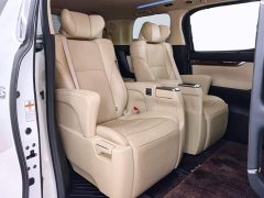 Toyota Alphard 2020 Hybrid 2.5L Luxury Edition - ფოტო 11