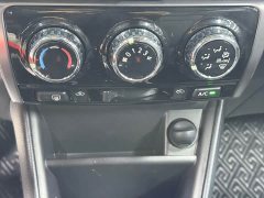 Toyota Yaris L 2022 1.5L CVT Luxury Plus - ფოტო 10