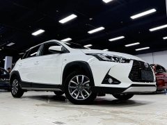 Toyota Yaris L 2022 1.5L CVT Luxury Plus - ფოტო 2