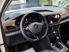 Volkswagen Touareg 280TSI FWD Luxury Edition - ფოტო 5