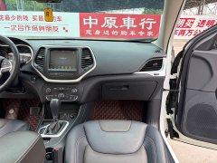 Jeep Freedom Light 2.0L 2WD Edition - ფოტო 11