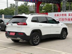 Jeep Freedom Light 2.0L 2WD Edition - ფოტო 17