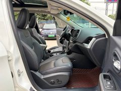 Jeep Freedom Light 2.0L 2WD Edition - ფოტო 6