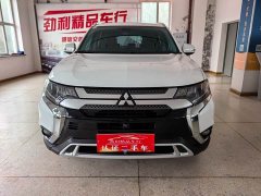 Mitsubishi Outlander 2.4L AWD Radiance Edition 5-Seater - ფოტო 2