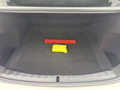BMW 3 Series 320Li M Sport Package - ფოტო 20