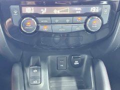 Nissan Qashqai 2.0L CVT XV Premium Luxury - ფოტო 10
