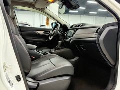 Nissan Qashqai 2.0L CVT XV Premium Luxury - ფოტო 19