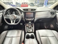 Nissan Qashqai 2.0L CVT XV Premium Luxury - ფოტო 20