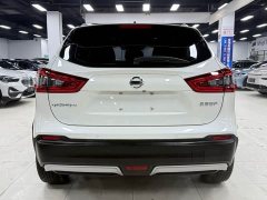 Nissan Qashqai 2.0L CVT XV Premium Luxury - ფოტო 6