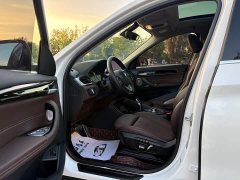 BMW X1 2022 sDrive20Li Fashion - ფოტო 9