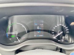 Toyota Sienna 2021 2.5L Hybrid Premium Edition - ფოტო 11