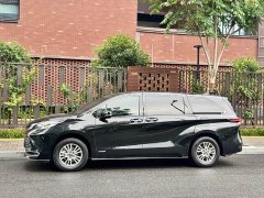 Toyota Sienna 2021 2.5L Hybrid Premium Edition - ფოტო 5