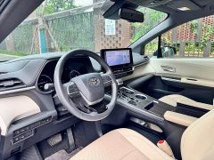 Toyota Sienna 2021 2.5L Hybrid Premium Edition - ფოტო 8
