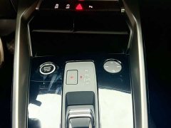 Audi A3 Facelift Sportback 35 TFSI Fashion Sport - ფოტო 19